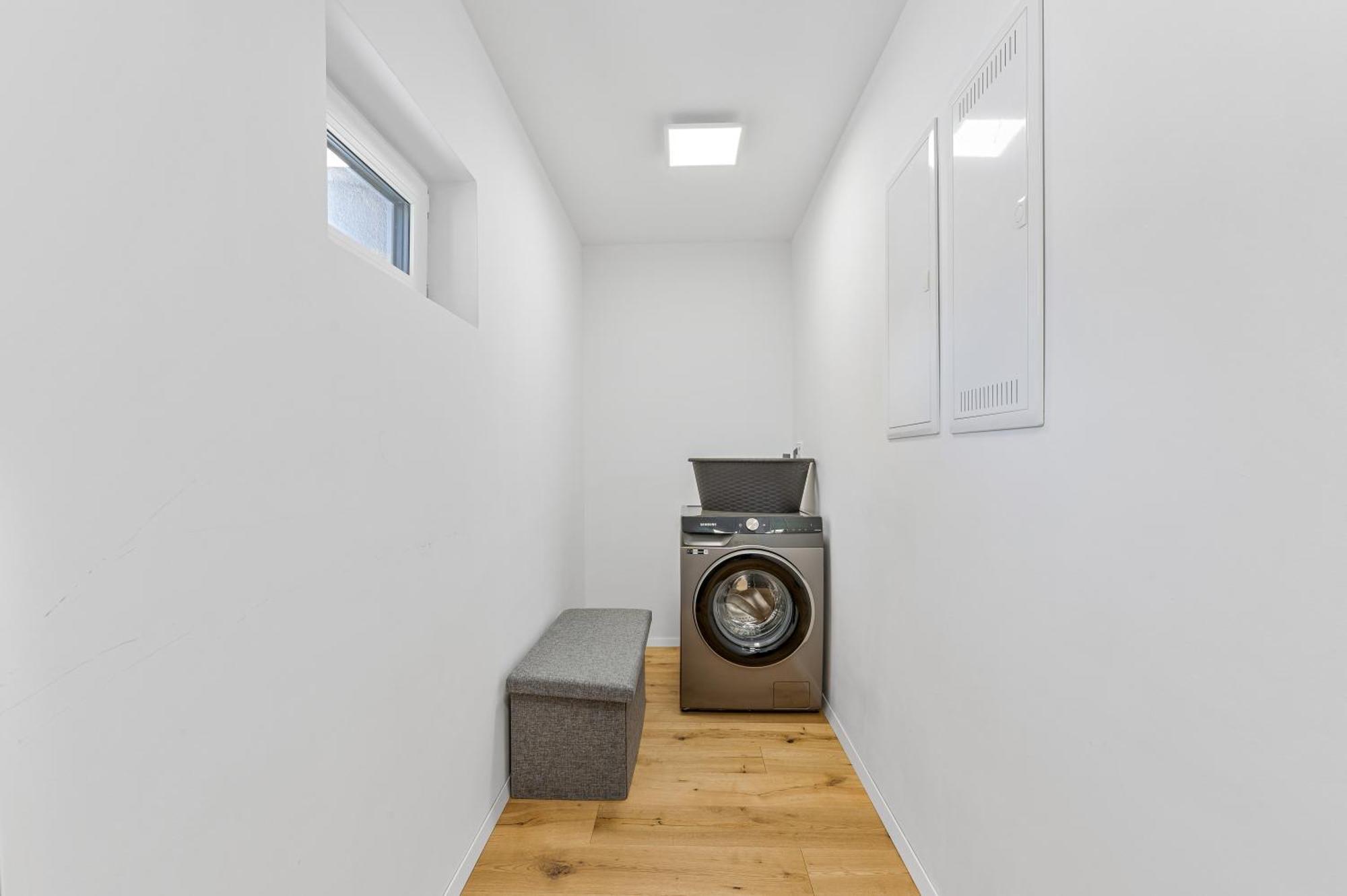Apartment Neu: Stylische Mit netflix Und Workspace *